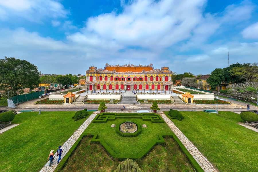 Hue: Private Guided Tour to Royal Tombs & Hue Imperial City - A Private Day Around Hue’s Nguyen Dynasty Power Sites