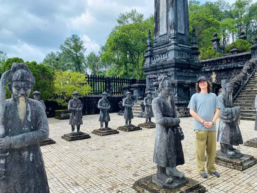 Hue: Private Guided Tour to Royal Tombs & Hue Imperial City - Hue Imperial City: How 1804–1833 Planning Shows Up in Real Walls