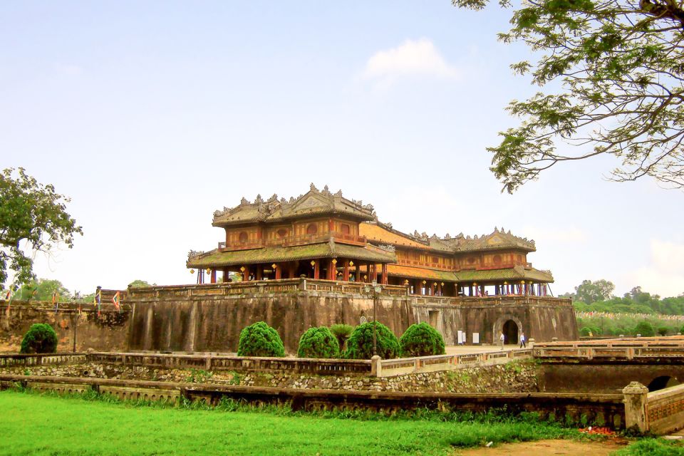 Hue: Private Tour by Car with Driver - Minh Mang Tomb: Perfume River Country and Royal Power