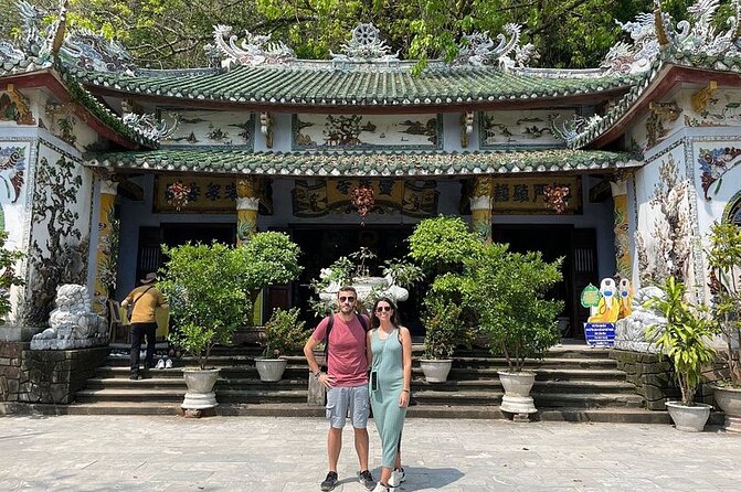 Hue to Hoi An by Private Car via Golden Bridge & Hai Van Pass - Lang Co beach: quick coastline time with easy photos