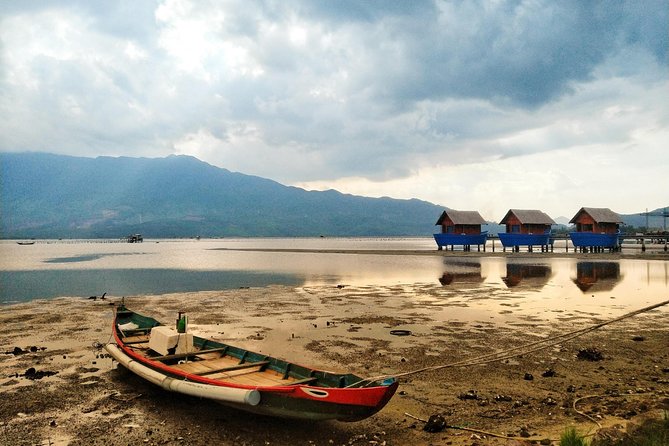 Hue to Hoi An OR Hoi An to Hue Including Marble Mountains - Door-to-door pickup in Hue and drop-off in Hoi An