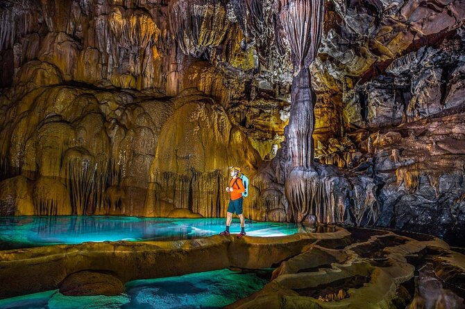 Hung Thoong cave | Stalactites, Underground River Phong Nha |3D2N - Who should book this Hung Thoong 3D2N cave trip