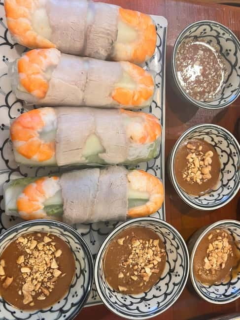 Immersive Cooking Class & BenThanh Market Tour By Local Chef - Vegetarian options and who this experience fits best