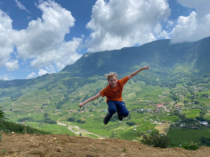 In Sapa: 1 Day Mountain Trek, Visit beautiful villages - Downhill to Hang Da: Black Hmong village life and animal encounters