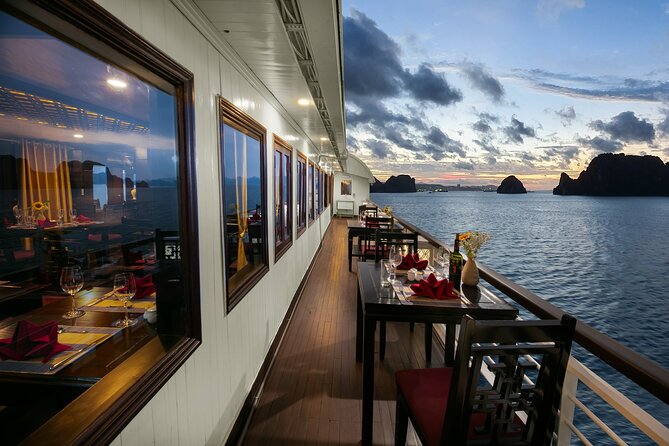 La Regina 2 days tour in Halong Bay & Bai Tu Long Bay - 4 star - Bai Tu Long Bay: the mood shift you’ll notice between days