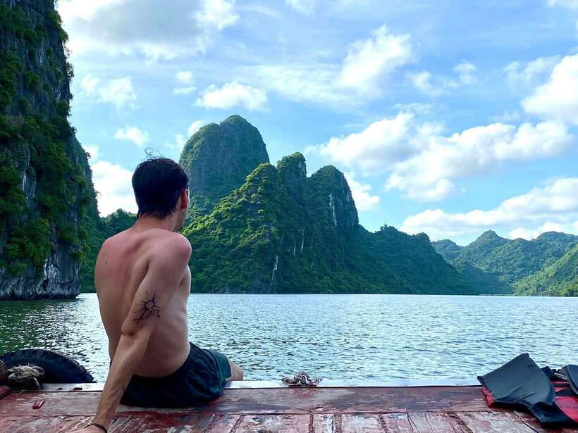 Lan Ha Bay: Bioluminescent Plankton Kayak Tour from Beo Pier - Guides and group vibe: what you can learn from names like Lam, Toan, Tran, and Luan