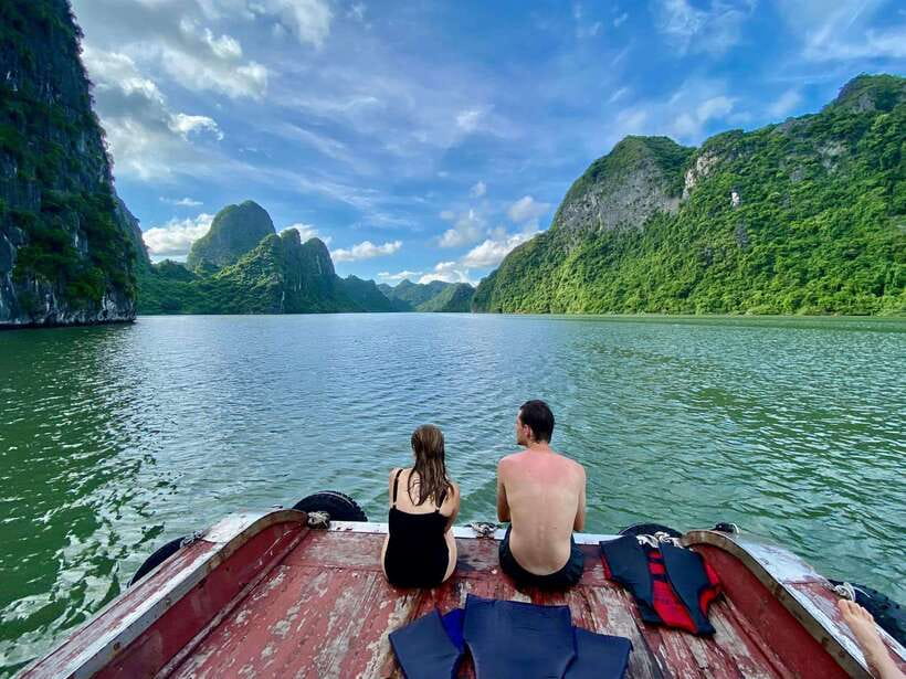 Lan Ha Bay: Bioluminescent Plankton Kayak Tour from Beo Pier - What to bring, and how to protect the plankton glow