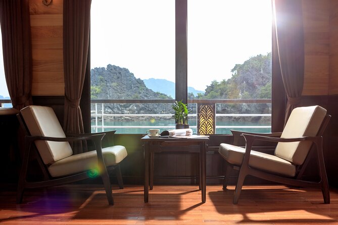 Lan Ha Bay day tour from Cat Ba Town - Serenity Premium Cruise - Getting picked up in Cat Ba Town (and what to watch for)