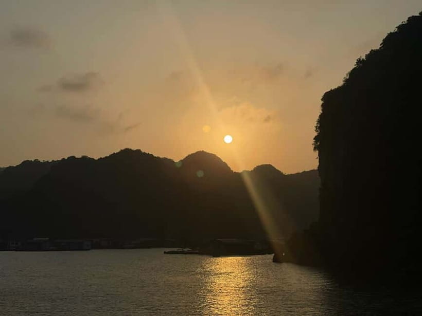 Lan Ha Bay: Experience the Magic Bay at Sunrise - Boat Ride to Lan Ha Bay Viewpoints, With Real Time on the Water