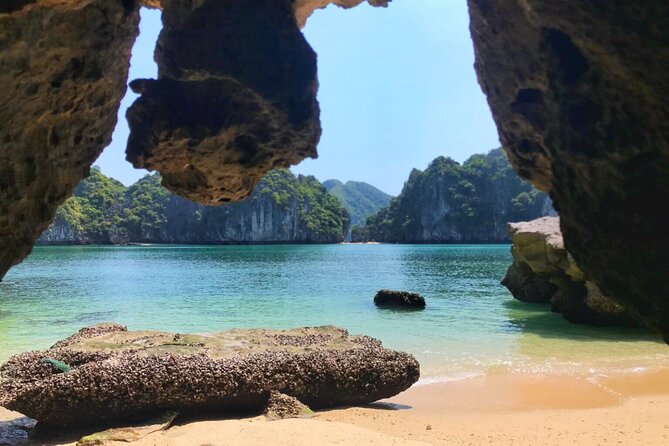 Lan Ha - Ha Long Bay - Dau Be island 2D/1N from Cat Ba in less touristy areas. - Day 1 on the water: Lan Ha Bay cruising, village views, and cave time