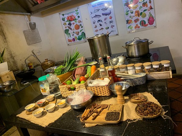 Local Market Tour and Private Cooking Class - Should you book this Hanoi market tour and cooking class?