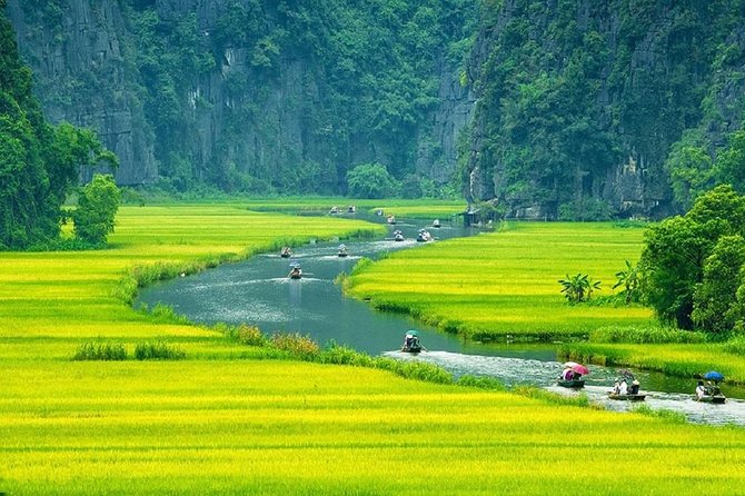 Luxury Hoa Lu - Tam Coc - Mua Cave 1 Day Tour - By Limousine & Small Group - Who this tour fits best (and who should reconsider)