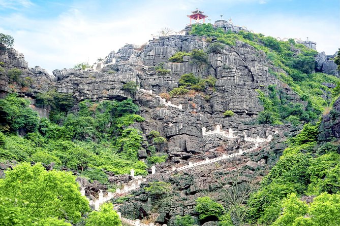 Luxury Hoa Lu Tam Coc Mua Cave 1 Day With Limousine Bus And Lunch - Hoa Lu Ancient Capital: Dinh King and Le King Temples