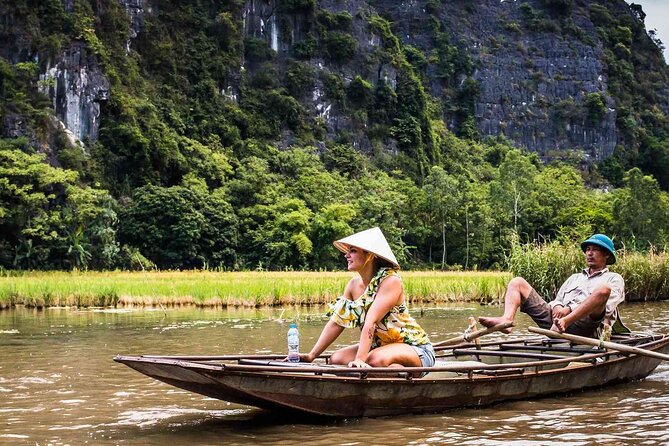 Luxury Hoa Lu - Trang An - Mua Cave full day w round trip from Hanoi/ Ninh Binh - Trang An grottoes by paddleboat: cave complex views