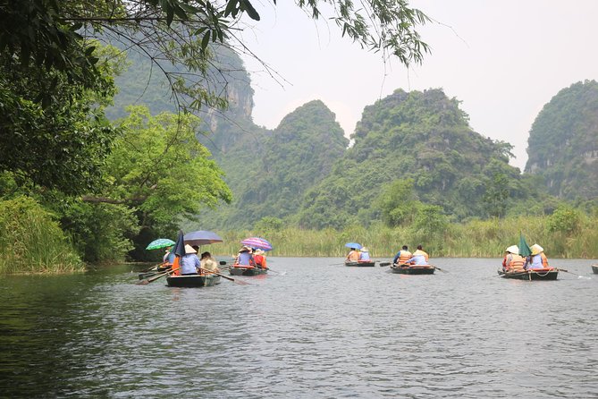 Luxury Limousine Trang An-Mua Cave - Bich Dong max 6-8 pax/ group - Mua Cave Climb: Planning for About 500 Steps