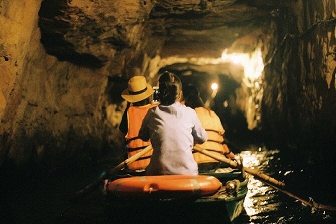 Luxury Ninh Binh Tour to Tam Coc, Mua Cave, Bich Dong Pagoda - Timing, energy, and what to expect at the end of the day