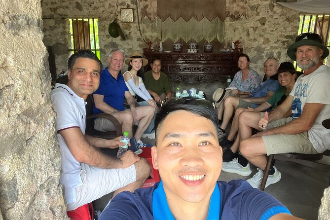 Majestic Ninh Binh Discovery: Mua Cave & Tam Coc private tour - Guide quality and private-tour value: what you’re really paying for