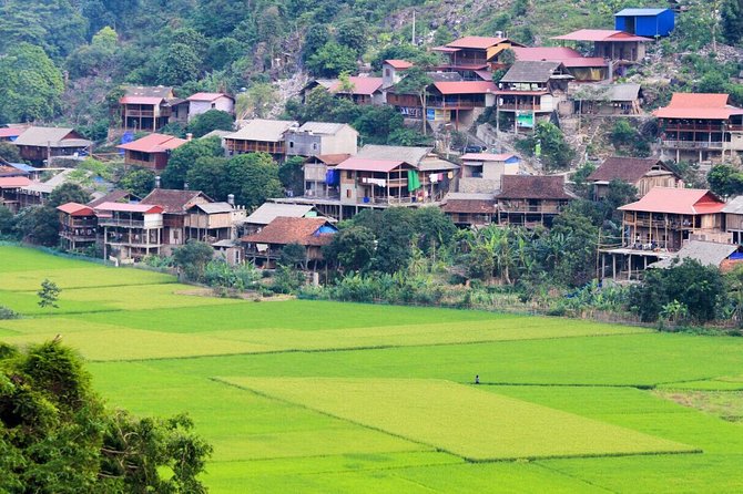 Majesty Of Untouched Northern Vietnam Tour 6 Days - Ba Be Lake: homestay life, boating, caves, and villages