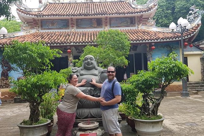 MARBLE MOUNTAIN-AM PHU Cave & HOI AN -Colourful Lantern Boat Ride - 20-Minute Sampan Ride: Seeing Hoi An Glow From the Water