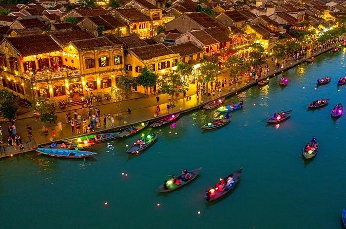 Marble Mountain and Hoi An Ancient Town Guided Tour from Da Nang - Huyen Khong Cave light and Non Nuoc stone craft at the base