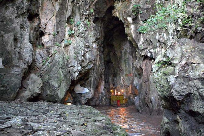 Marble Mountains - Am Phu Cave - Monkey Mountain Sunset tour - Lady Buddha: bonsai garden calm and record-size statue views