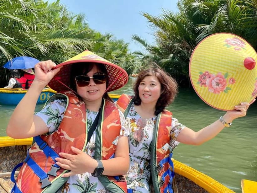 Market Tour, Basket Boat Ride & Cooking Class by Hangcoconut - The Cooking Class at Hang Coconut: Four Dishes, Real Steps