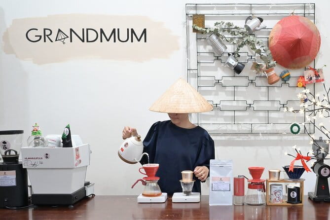 Mastering Egg Coffee-Course on 4 traditional types of Viet coffee - Who should book this egg coffee course