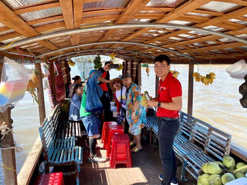 Mekong Delta 2 Days: Floating Markets & Cultural Exploration - Lunch in a garden orchard: how the day turns hands-on