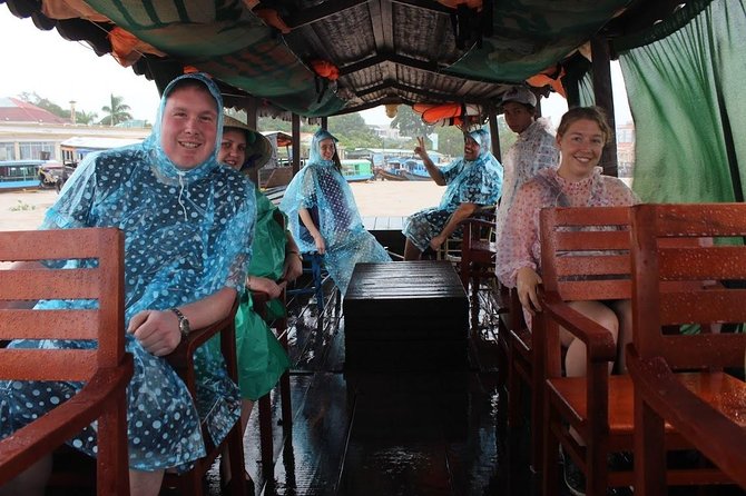 Mekong Delta Adventure from Ho Chi Minh City - Vinh Trang Pagoda: More Than a Random Photo Stop