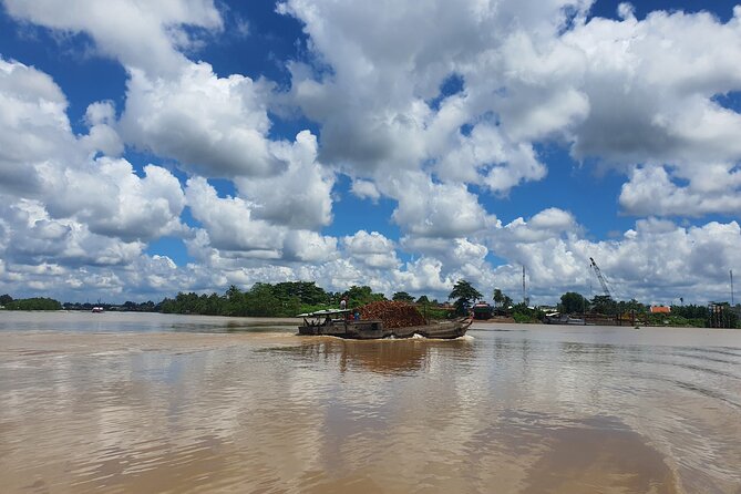 Mekong Delta Ben Tre Non-touristy Full-Day - VIP Private Tour - Lunch in Ben Tre: Real Vietnamese Food, Served During the Day