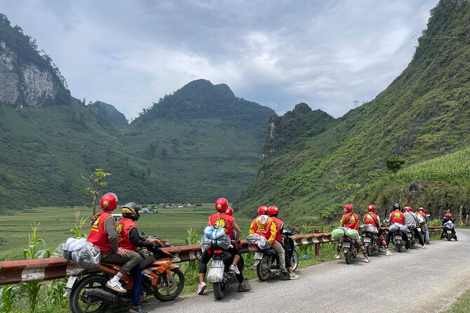 Motorbike 1 Day Off The Beaten Track, Hidden Villages, rice field - Ngu Chi Son and the Sacred Five Fingers: Rice Terraces by Backroad