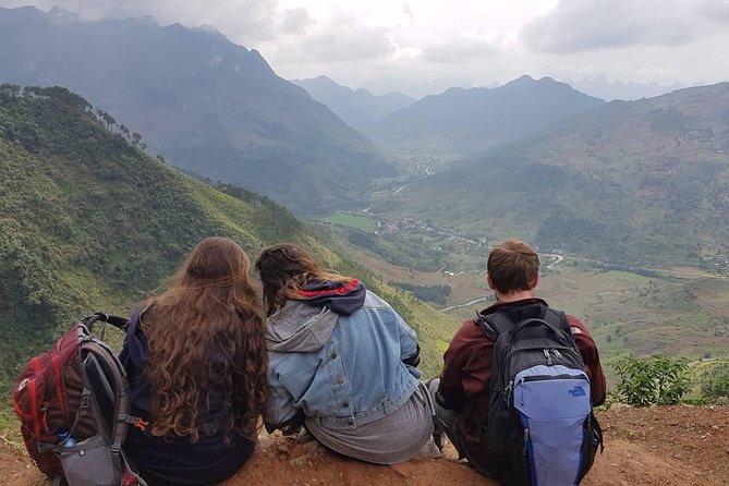 Motorbike 4 Days Ha Giang Loop Tours - Day 3: Dong Van Karst Plateau Geopark, Hmong King Palace, Lung Cu North Pole