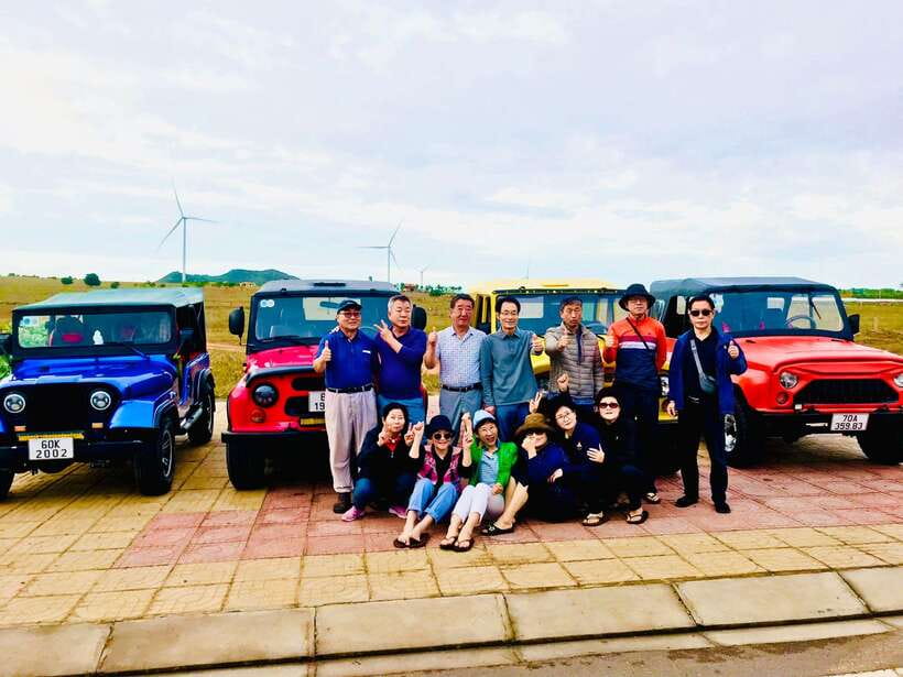 Mui Ne Group tour: Sunrise or Sunset Sand Dunes By Jeep - Guides and Drivers: English Support, Plus Photo Help