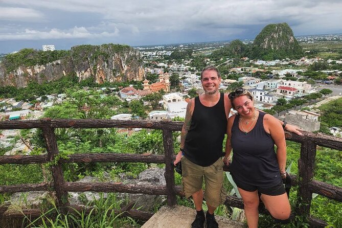 My Son Holyland-Marble Mountain-HoiAn City with Sampan Boat Ride - Marble Mountains: Pagodas, Caves, and War-Time Stories