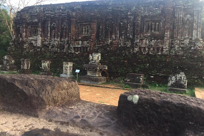 My Son Sanctuary Sunset with insider guide and BBQ boat trip - FAQ