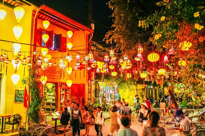 My Son Sanctuary - Thanh Ha Pottery Village - Hoi An Ancient Town: Private Tour - Stop 3: Hoi An Ancient Town, Lunch, and Architecture Walkthrough