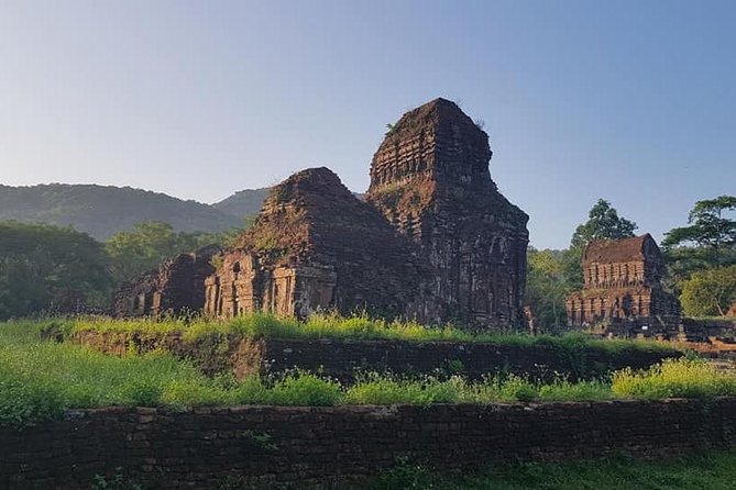 MY SON SUNRISE TOUR to avoid Crowds, Take Nice Photos from HOI AN or DANANG CITY - Entering the sanctuary: temples, photos, and pacing that isn’t rushed