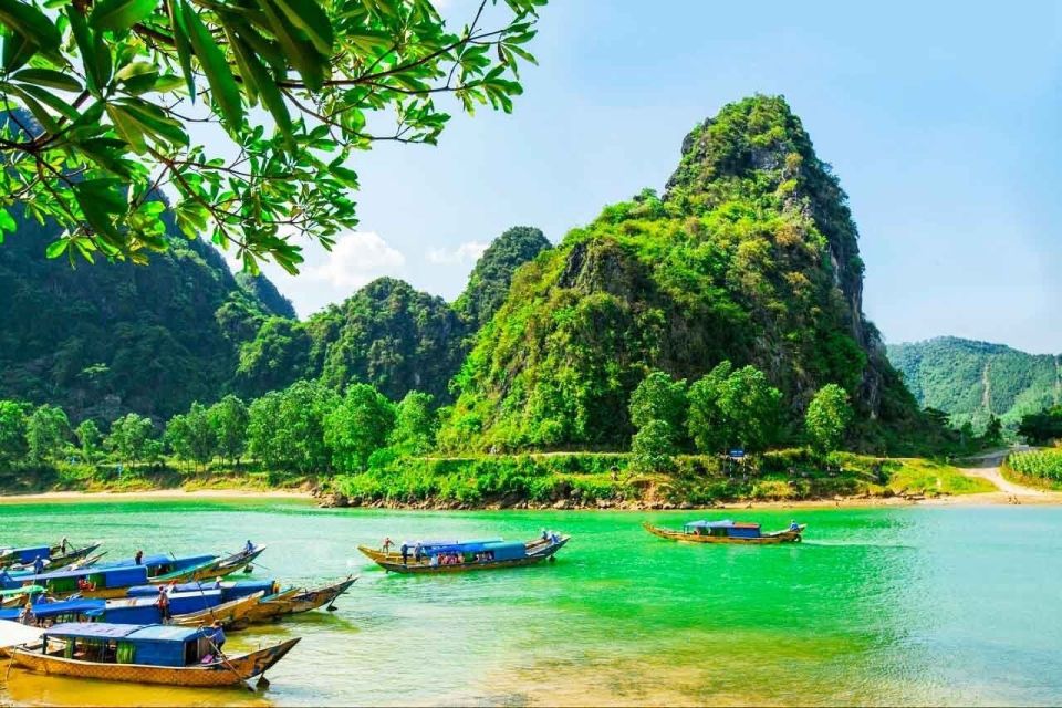 National Park - Paradise Cave & Phong Nha Cave - Lunch After Paradise: Fuel Up for the Son River and Phong Nha Cave