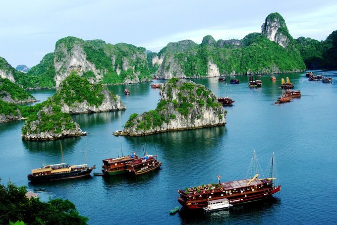 New Cruise Ha Long - CATAMARAN PREMIUM - Lan Ha Bay Frog Pond and Swimming (15:00–15:45): Fun Water Time That Isn’t Just a Break