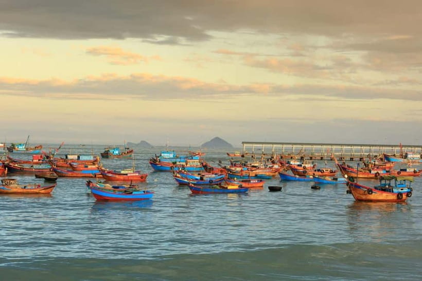Nha Trang: 3 Islands Tour with Mud or Beach Fun - Bai Tranh Beach: swim, sun, and optional add-ons