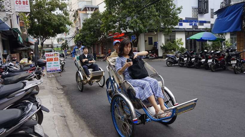 Nha Trang After Dark by Cyclo (Pedicab) - Stop 3: the fresh seafood feast you might not spot on your own