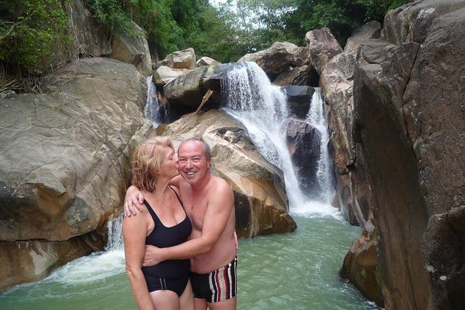 Nha Trang Bay Day Tour: Snorkeling, Fishing, BBQ Lunch & Relaxing - Mini Beach at Paradise Island: White Sand, SUP Options, and Real Downtime