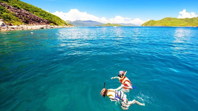 Nha Trang: Best Seller of Luxury Nha Trang Island Discovery - From Yasaka Saigon Nha Trang to Vinh Truong Port: the day’s rhythm