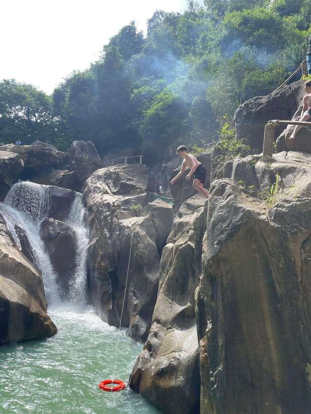 Nha Trang: Half-Day Group Tour of Ba Ho Waterfall by Car - How the hiking pace really feels (and who should think twice)
