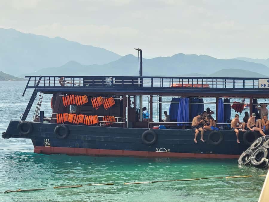 Nha Trang Half Day Snorkeling Trip - Break time and lunch: where the tour protects your energy