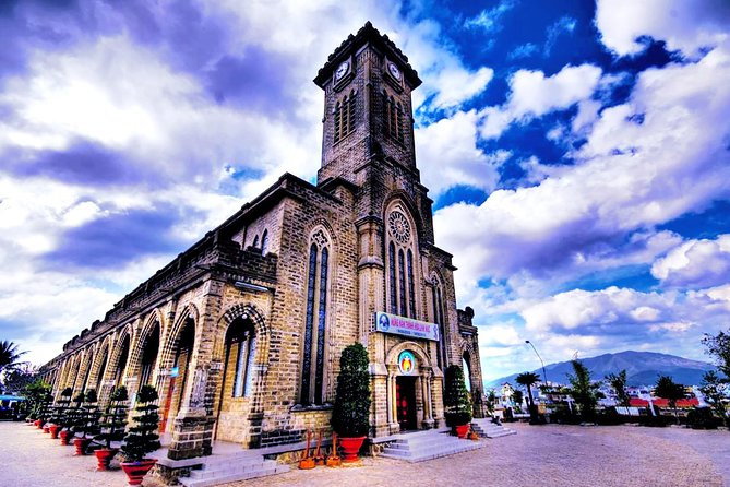 Nha Trang: Top Sites Must Visit Nha Trang City Trip - Hon Chong Mountain Island and the Promontory Rocks at 10:30am