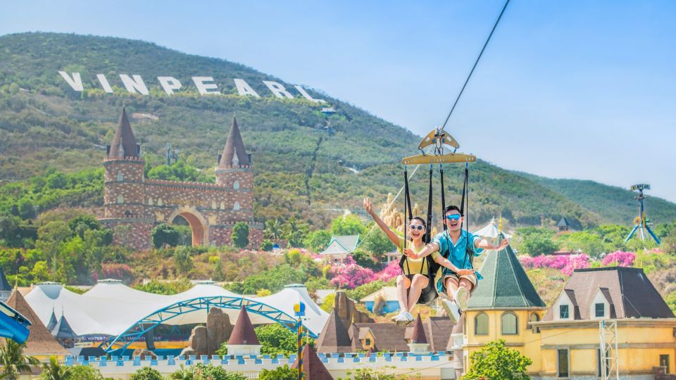 Nha Trang: VinWonders Entry Ticket with Optional Cable Car - Ferris Wheel, Zoo, and the Slower Attractions