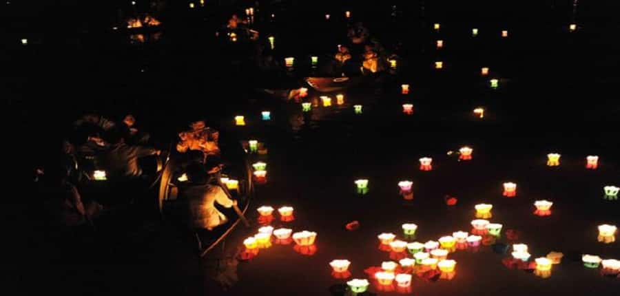 Night Boat Trip and Floating Lantern on Hoai River Hoi An - Should you book this Hoai River lantern ride?