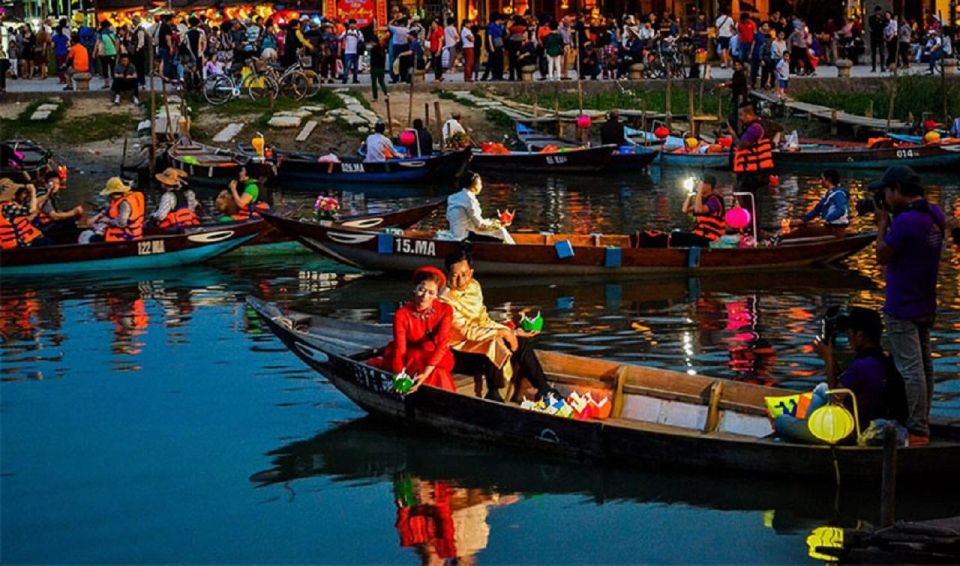 Night Boat Trip and Floating Lantern on Hoai River Hoi An - The floating lantern moment: wishing for luck, peace, and calm