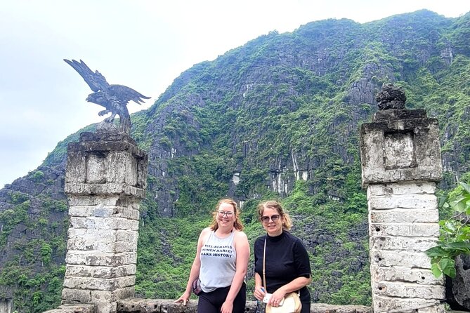 Ninh Binh 1 Day Tour(Tam Coc - Mua Cave - Bich Dong) - What “Small Group” Changes in Real Life